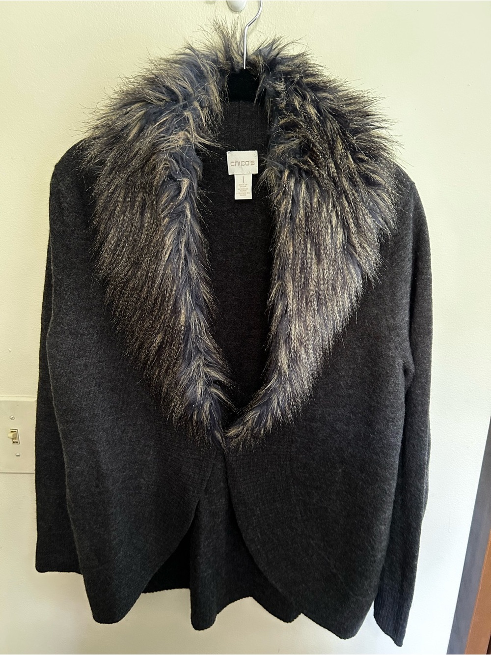 Chico's Elsie Wool Faux Fur Cardigan,EUC, size 1 (Medium/ 10 ) list price $139